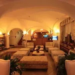 Trieste מלון 3*