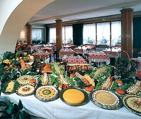Hotell Trieste 3*