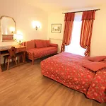 Szálloda Trieste Cortina dʼAmpezzo